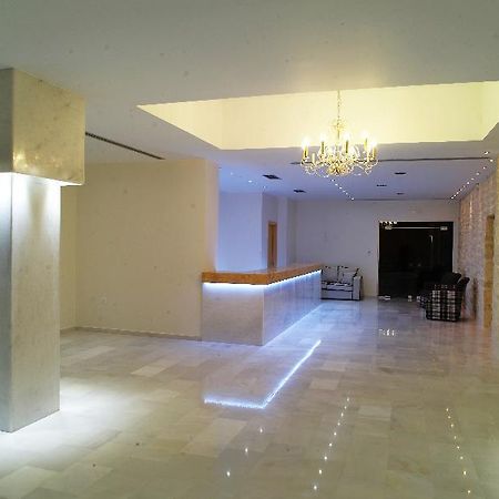 Rimondi Grand Villas Skaleta Luaran gambar