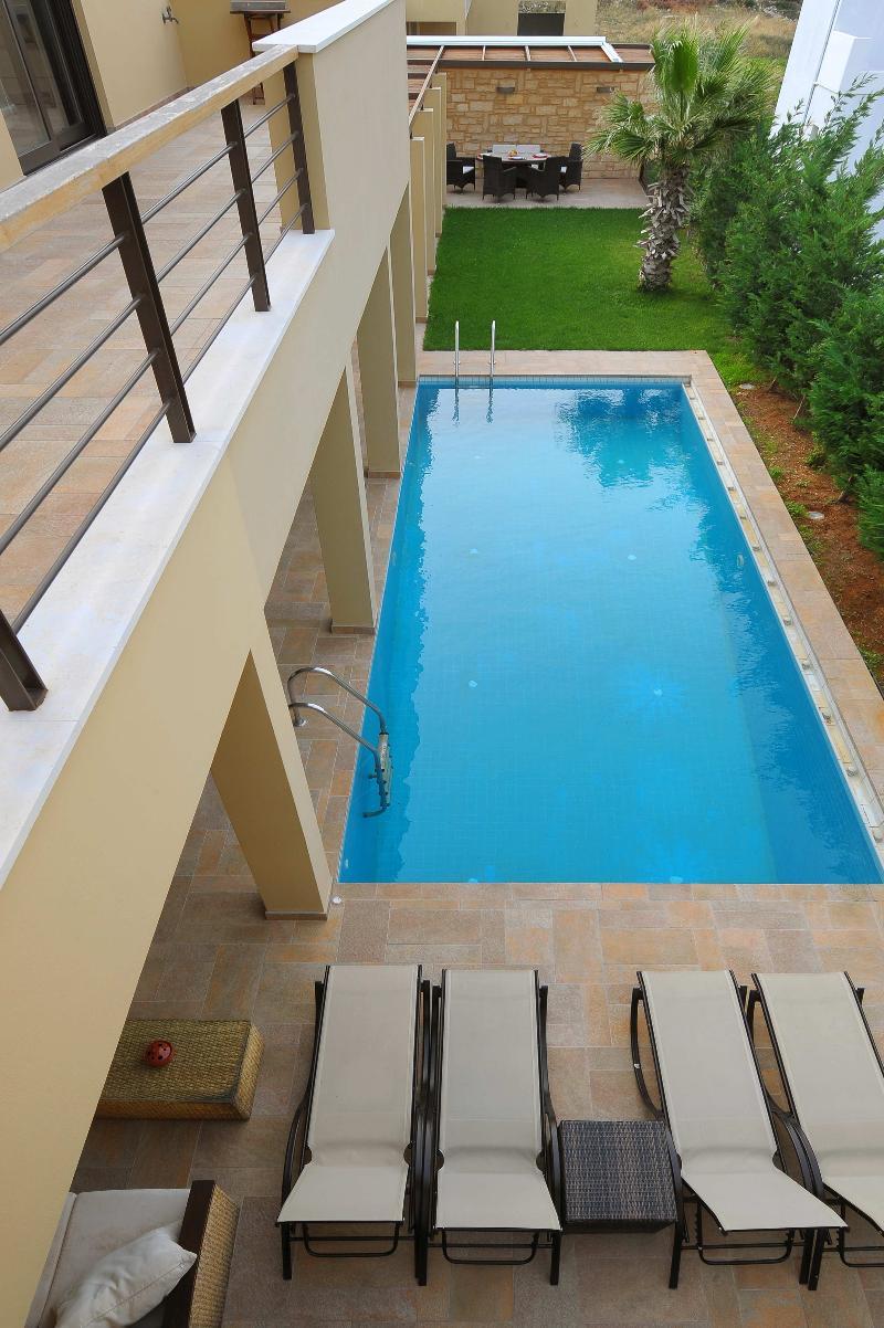 Rimondi Grand Villas Skaleta Luaran gambar
