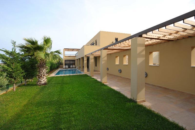 Rimondi Grand Villas Skaleta Luaran gambar