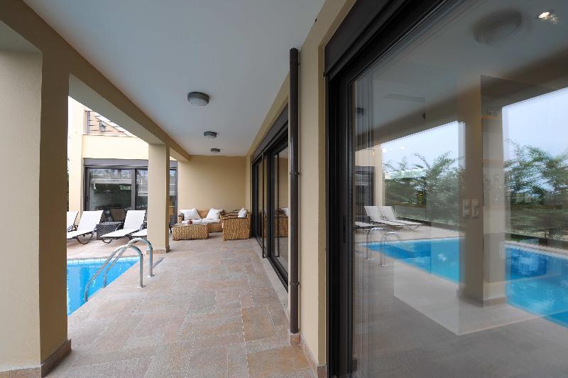 Rimondi Grand Villas Skaleta Luaran gambar